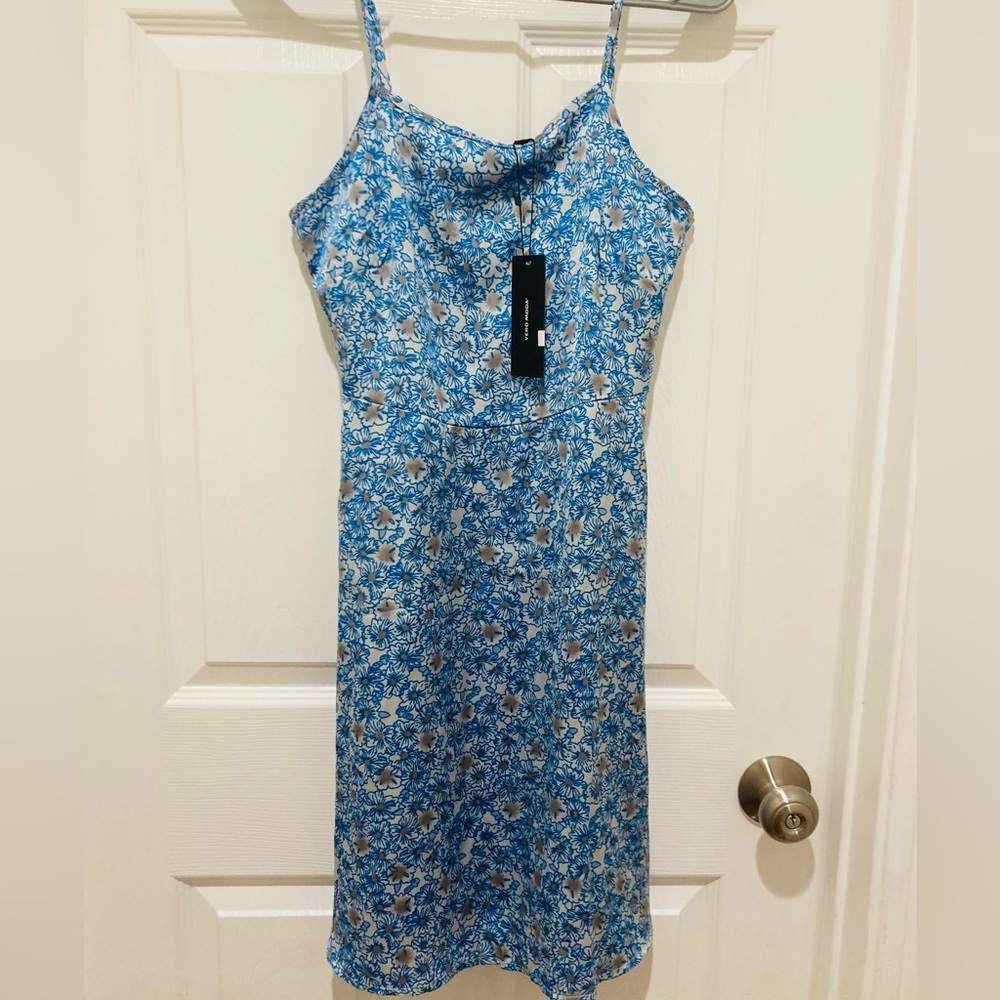 NWT VERO MODA‎ size XS Floral Silky Blue Spaghetti Strap Dress